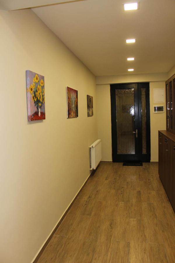 Aparthotel Golden Bordschomi Exterior foto